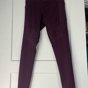 Fila Sport‎ EUC Deep Burgundy Ribbed Activewear Leggings with Pockets, Medium